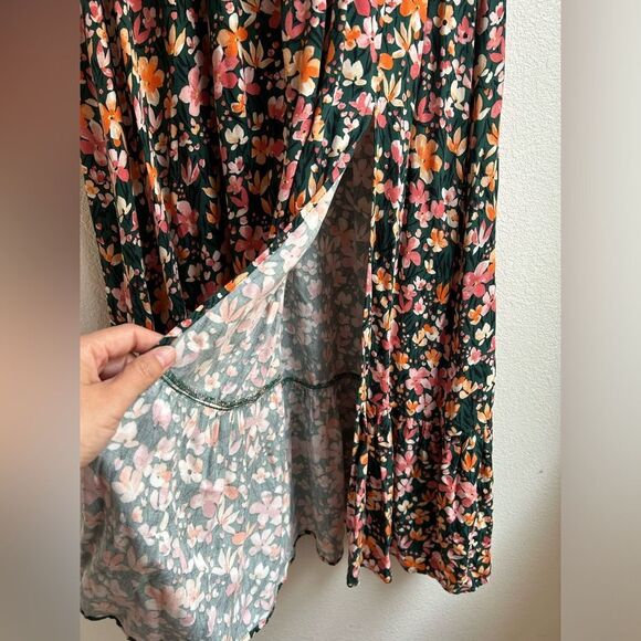 Zara | Floral MIDI Dress - Picture 6 of 10